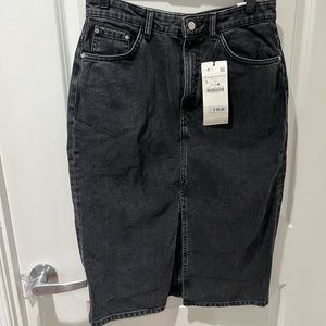 Zara NEW Authentic Denim by Trafaluc Dark Grey Denim Pencil Skirt, NWT, Large